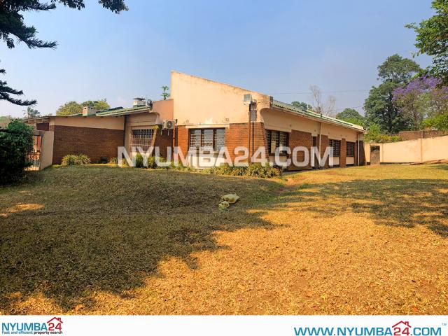 House For Sale in BCA Hill Blantyre